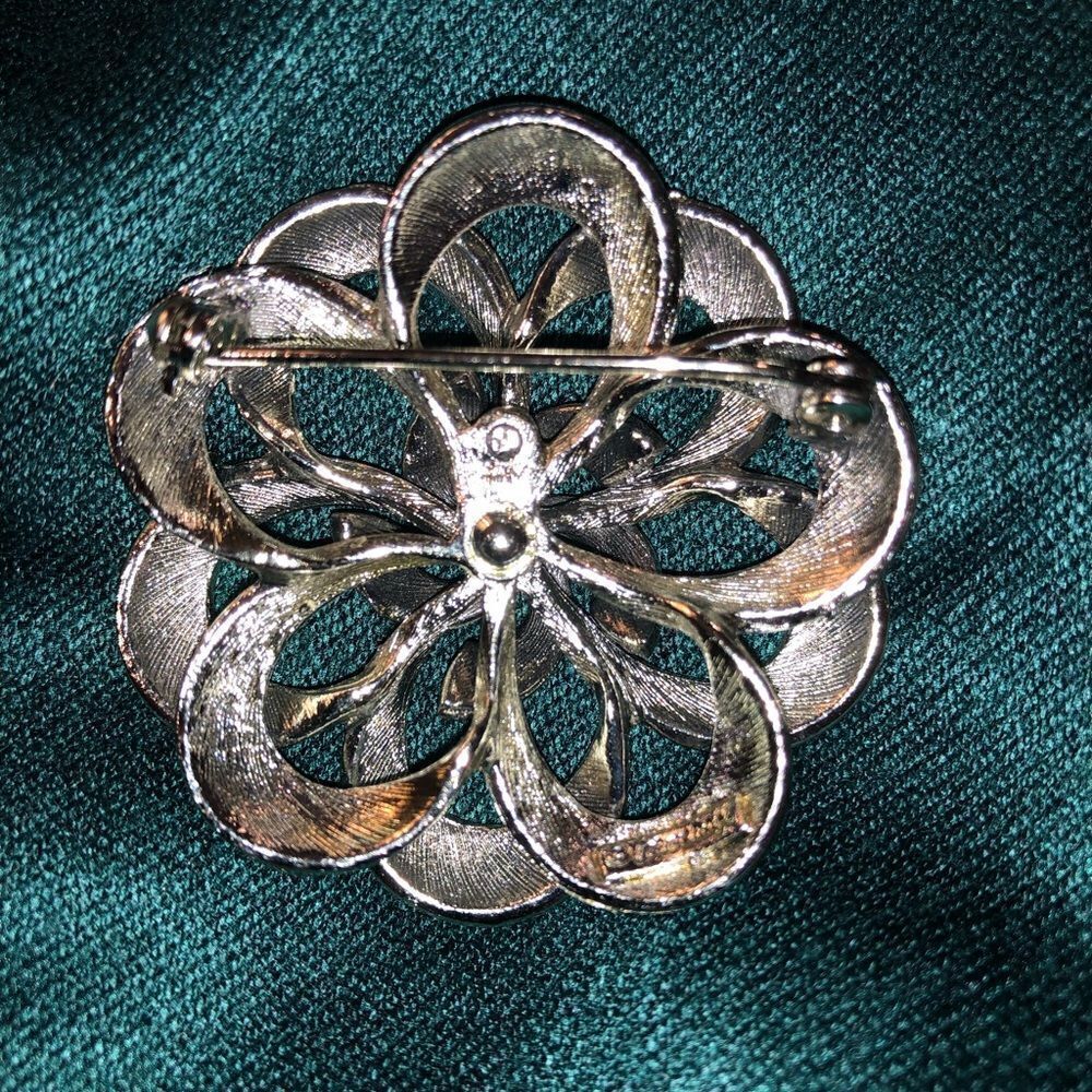 Vintage brooch, no brand markings - Picture 2 of 2